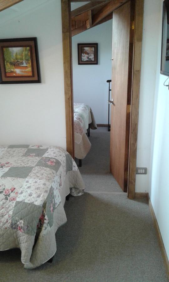 Hostal Valentino Villarrica Exteriör bild