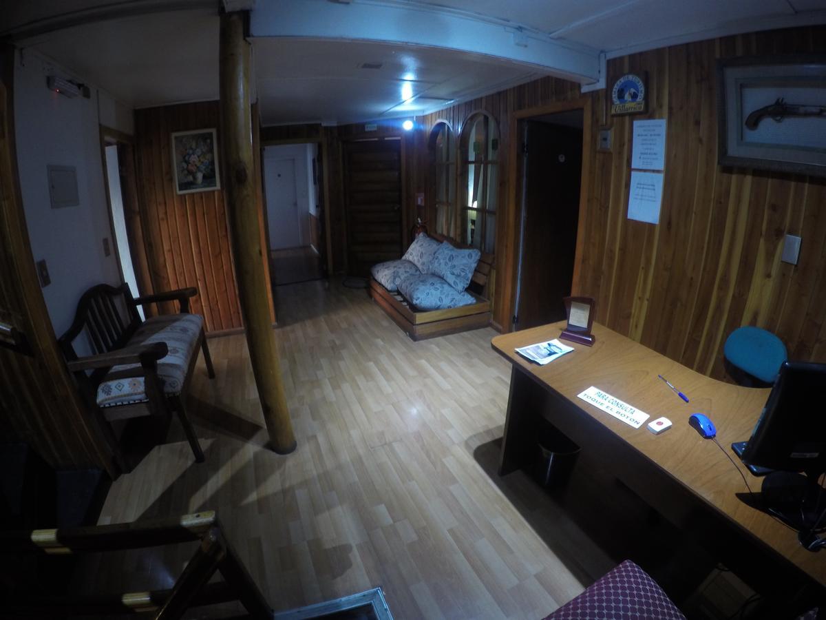 Hostal Valentino Villarrica Exteriör bild