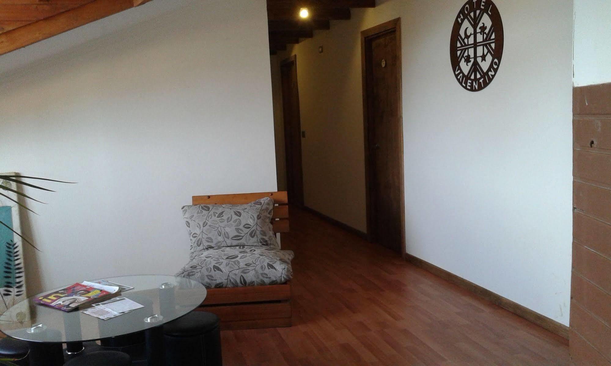 Hostal Valentino Villarrica Exteriör bild