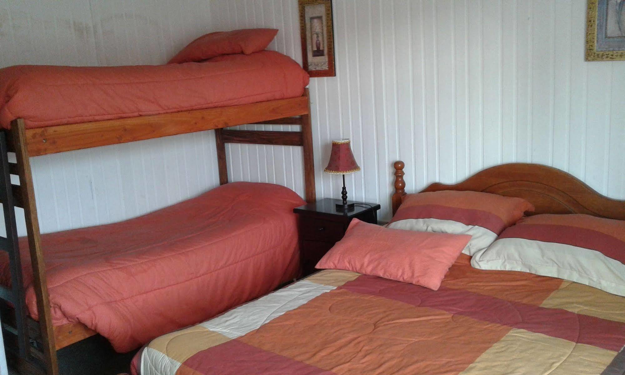 Hostal Valentino Villarrica Exteriör bild